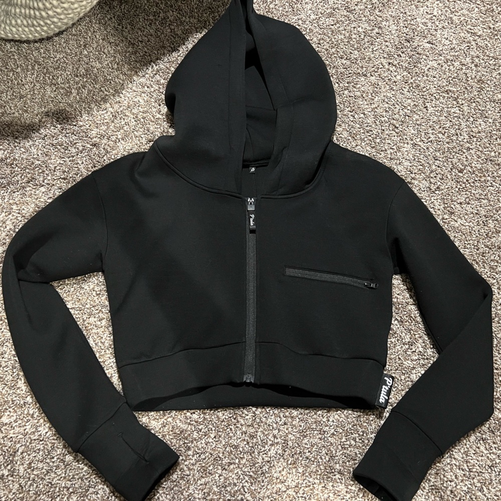 P’tula cropped jacket with hood